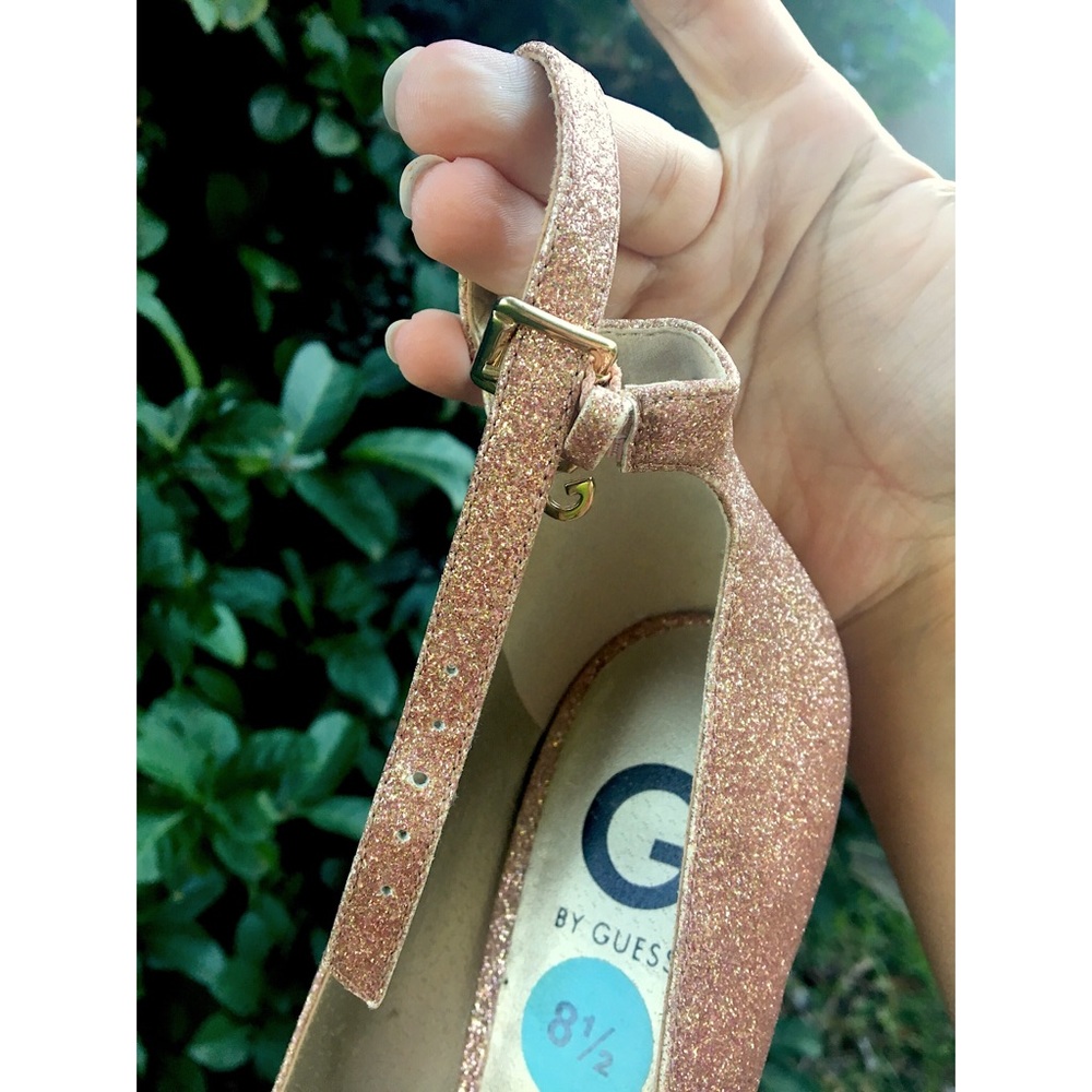 Guess Heels - Picture 3 of 8